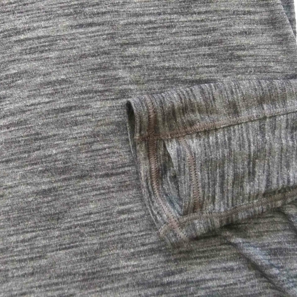 Lululemon meant to move long sleeve - Picture 11 of 11